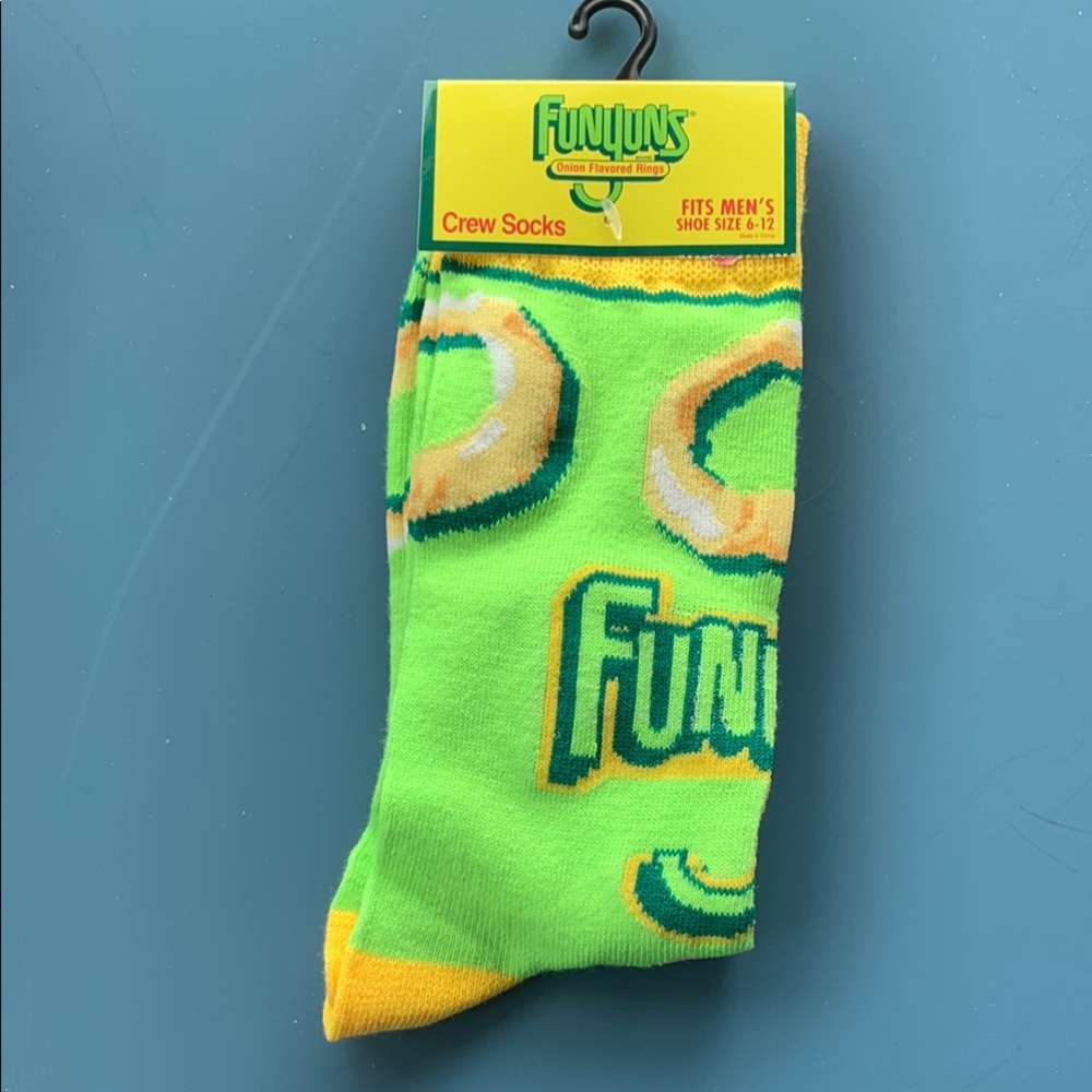 Vibrant Green and Yellow Casual Socks with Bold Design